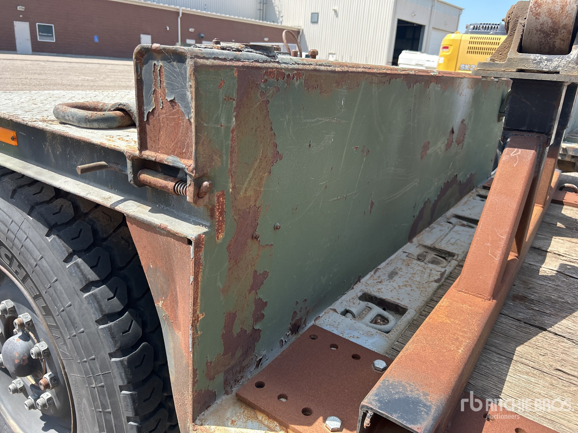 General Appearance with Sheet Metal