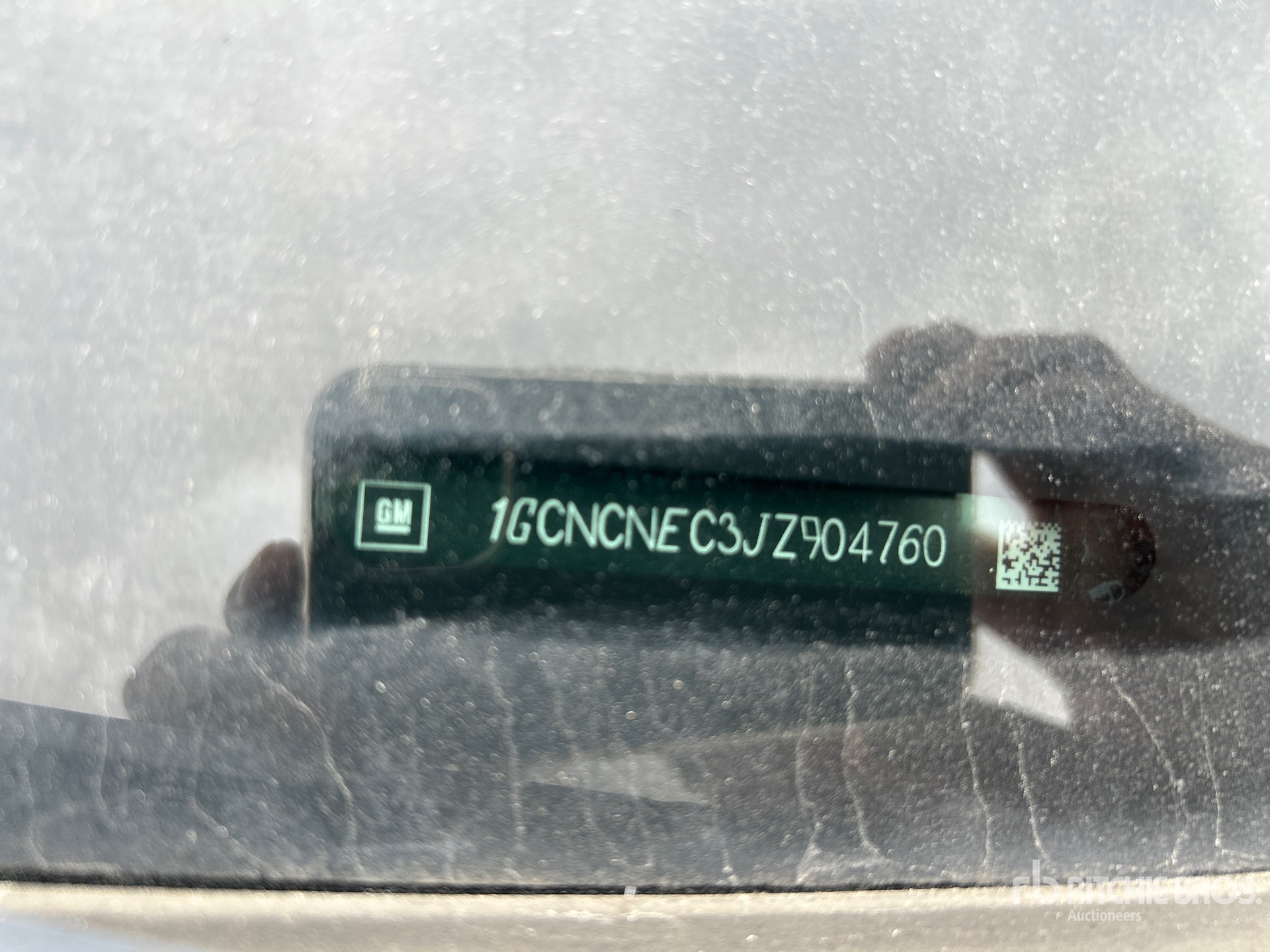 General Appearance with Numéro de série/Numéro d'identification du véhicule automobile