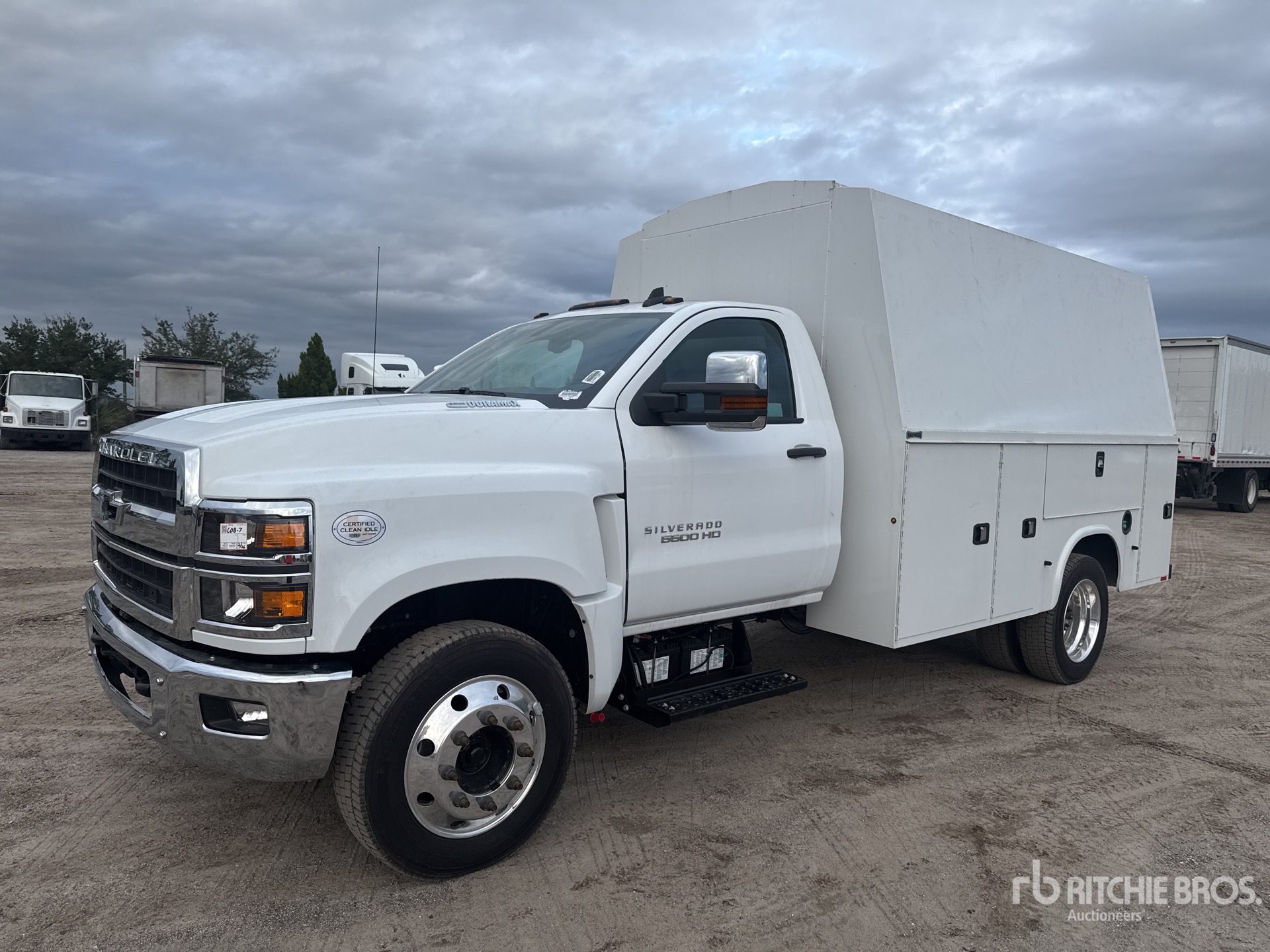 General Appearance with Featured Photo