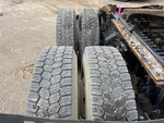 4 Underbody - Truck with 