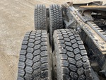 4 Underbody - Truck with 