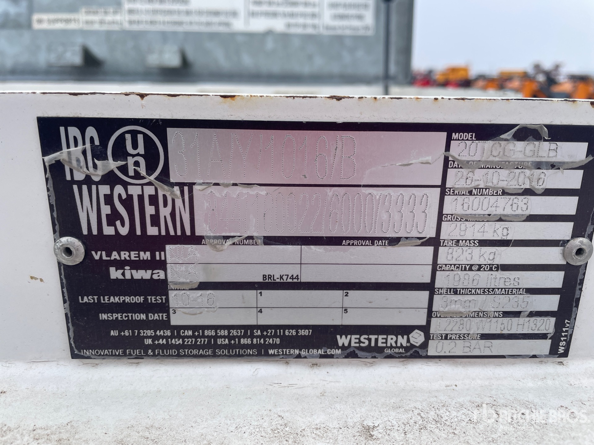 General Appearance with Seriennummer / FIN