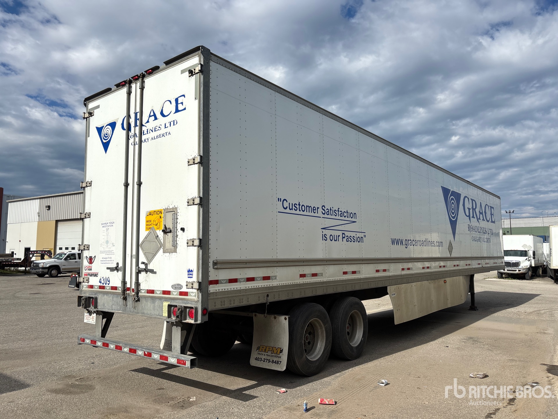 General Appearance with Picture, Right Rear Corner