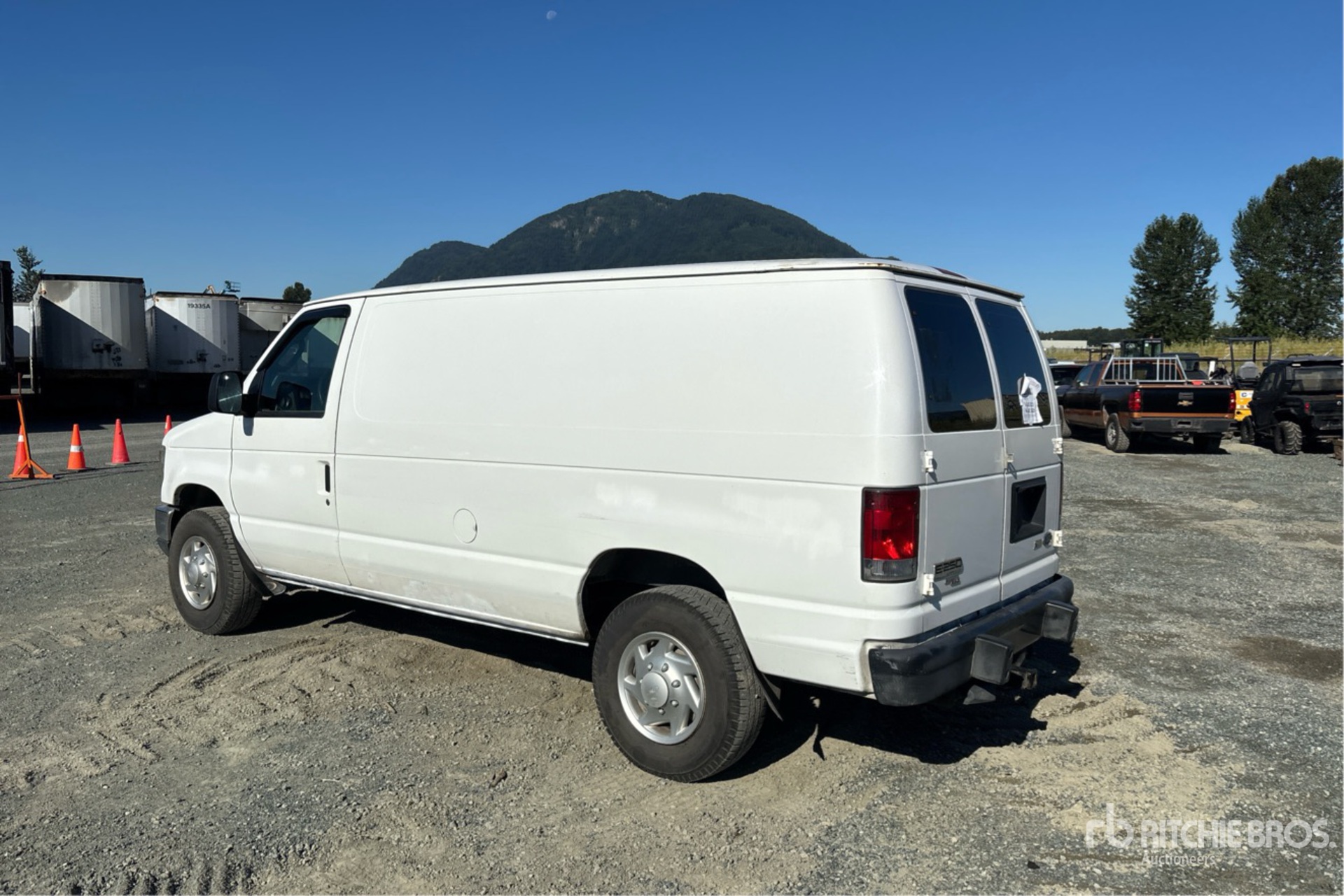 General Appearance with Picture, Left Rear Corner