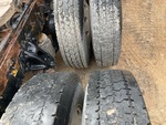 4 Underbody - Truck with 