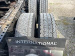4 Underbody - Truck with 