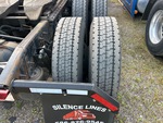 4 Underbody - Truck with 