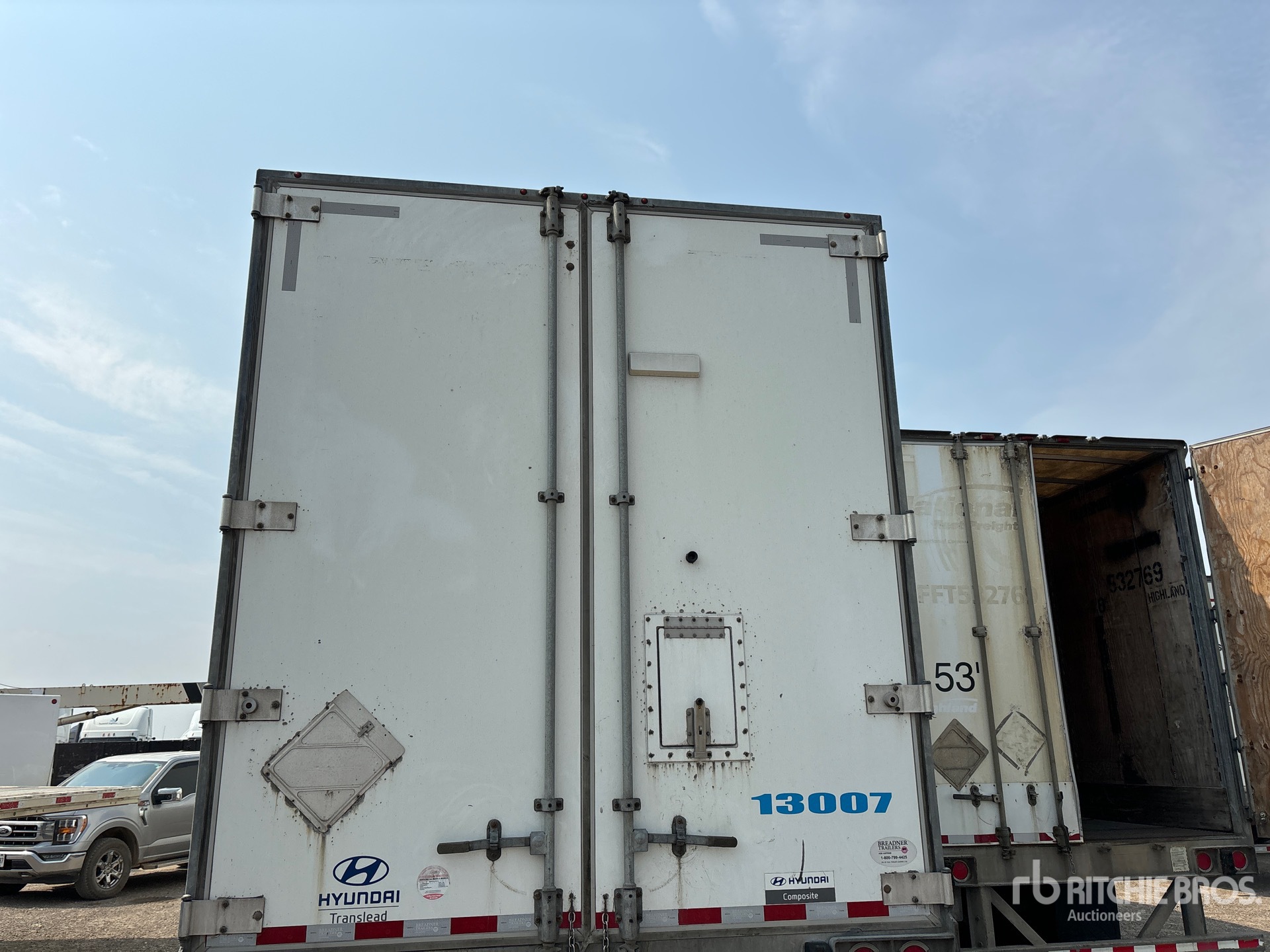2020 Hyundai 53 FT X 102 IN T/A