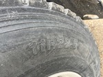 4 Underbody - Truck with 