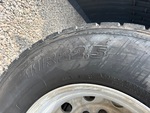 4 Underbody - Truck with 