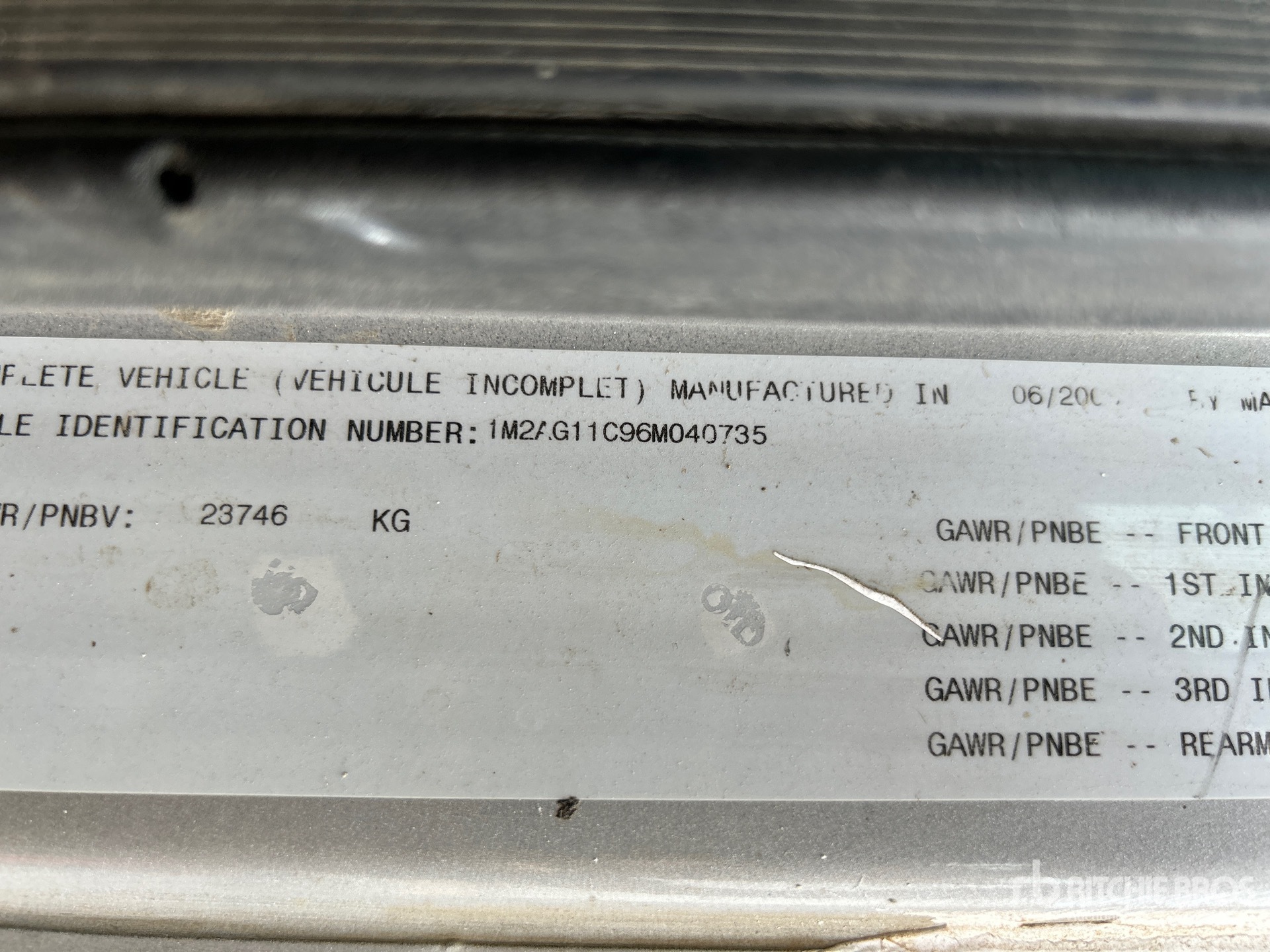 General Appearance with Serial Number / VIN
