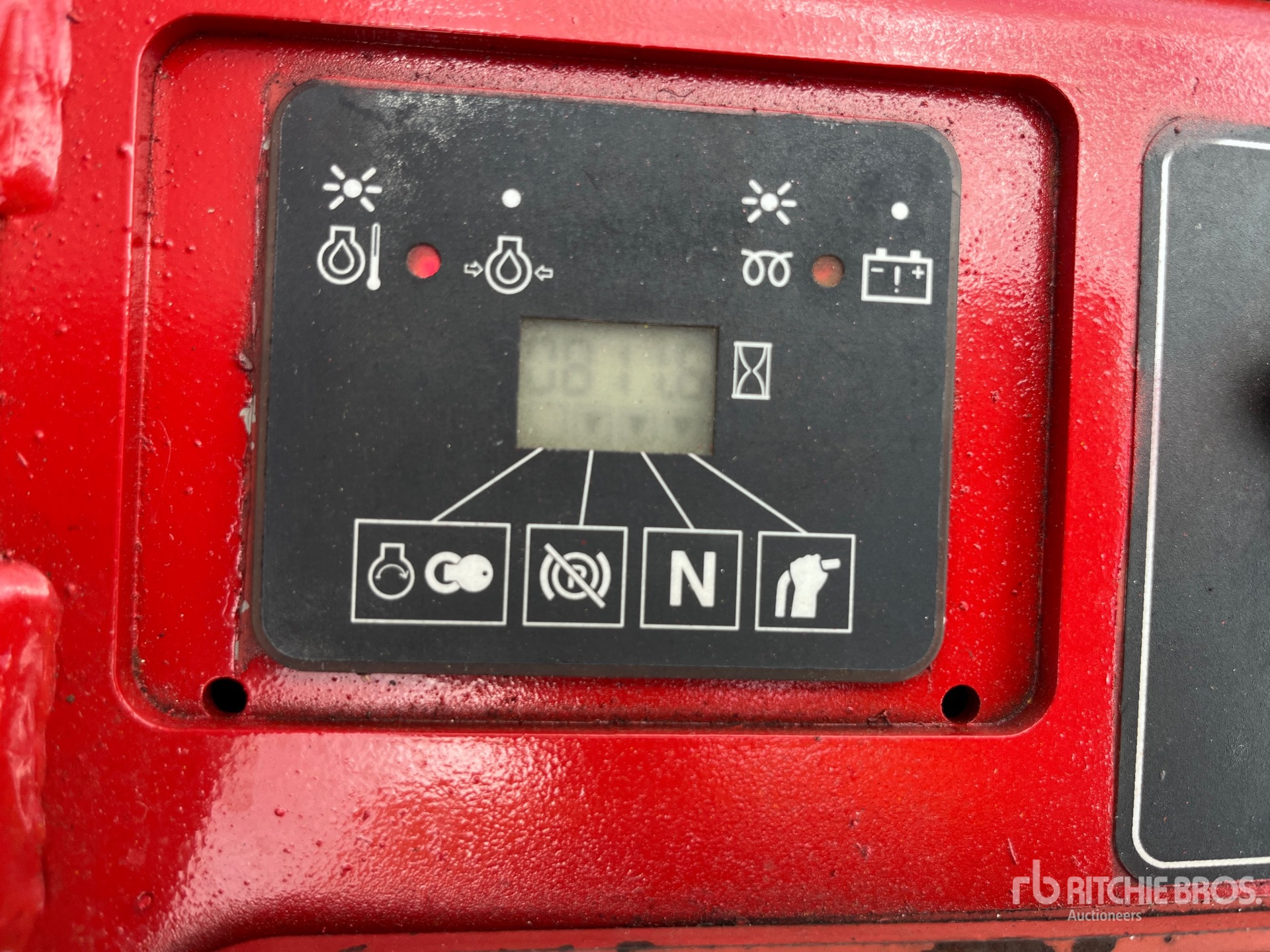 General Appearance with Hour Meter / Odometer