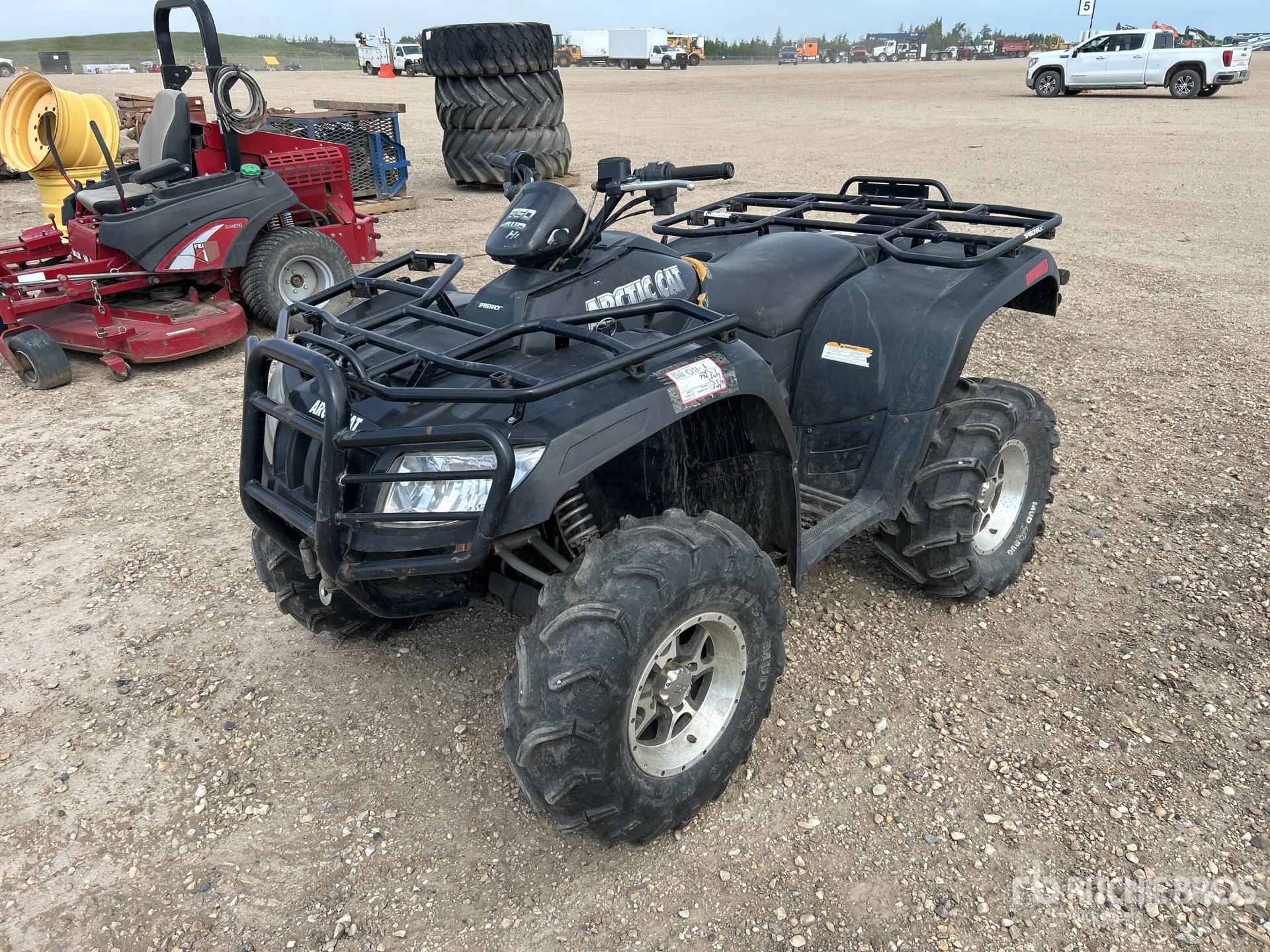 General Appearance with Picture, Left Front Corner