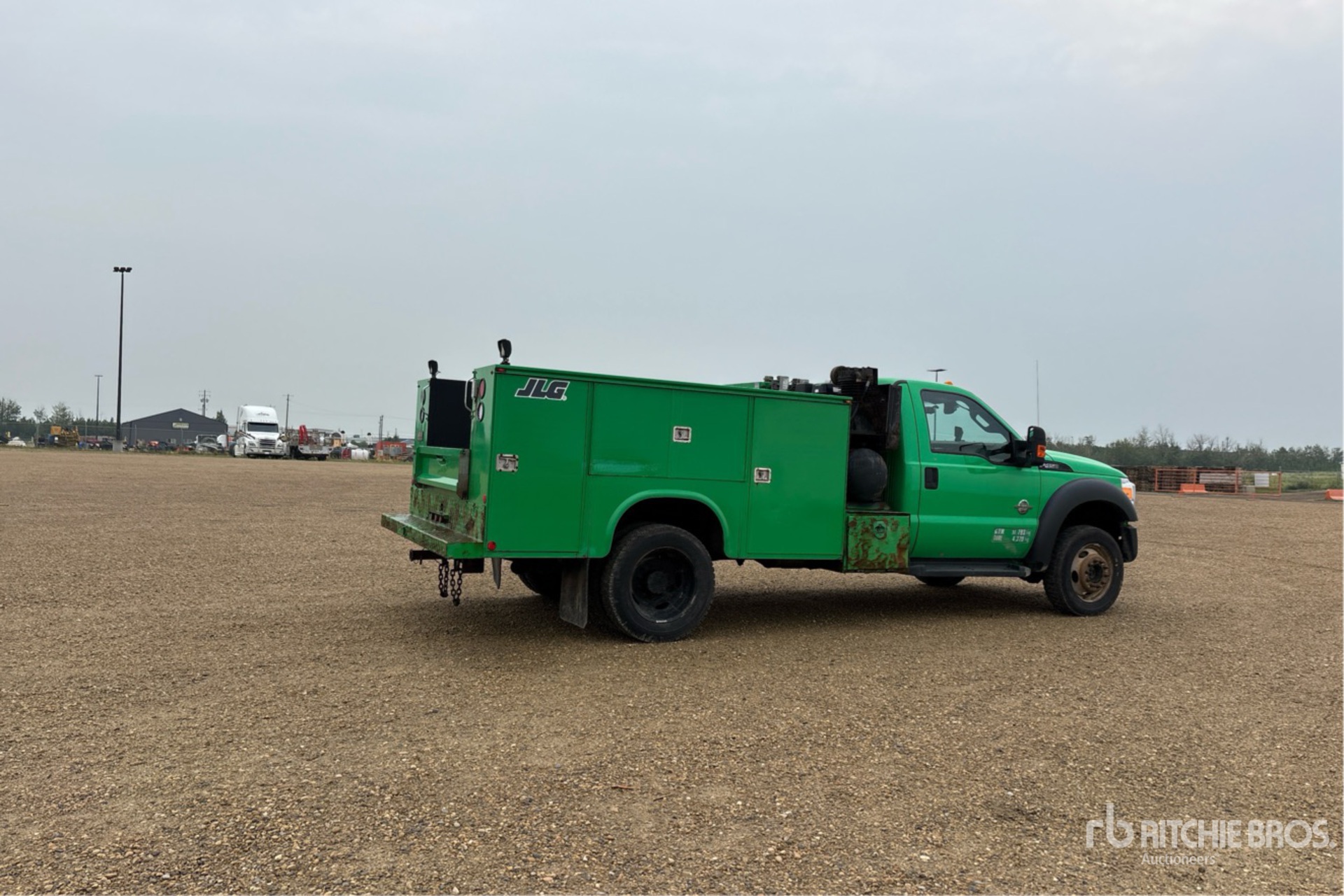 General Appearance with Picture, Right Rear Corner