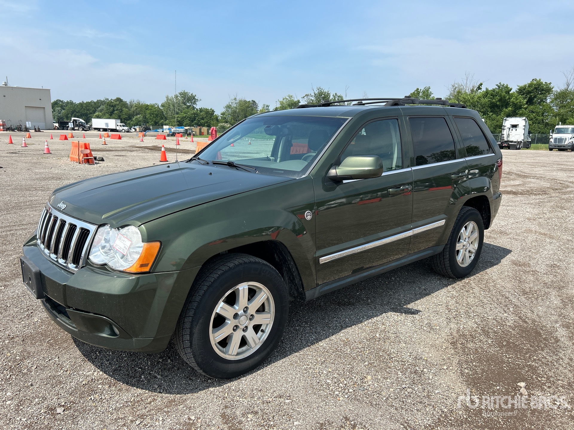 General Appearance with Picture, Left Front Corner