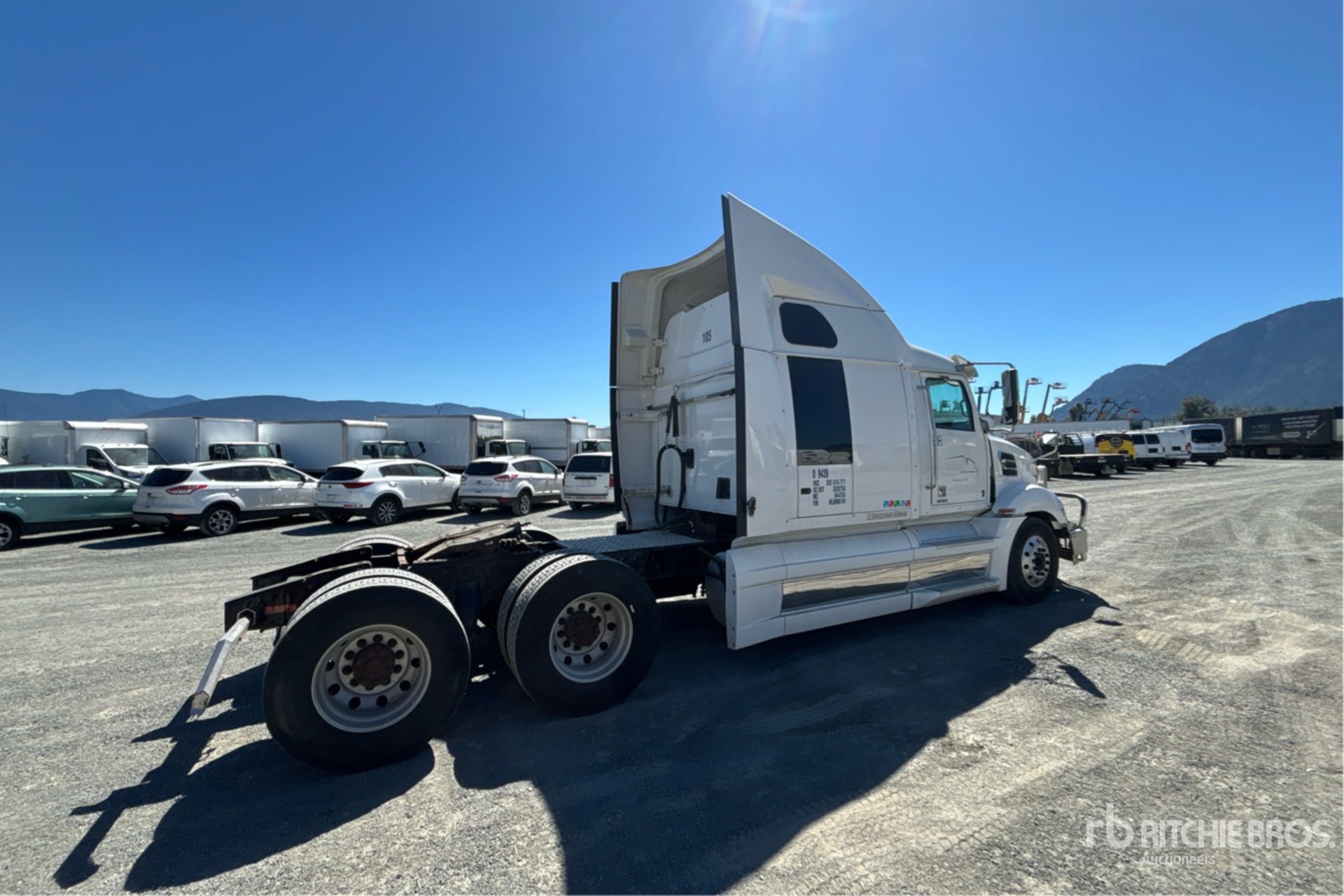 General Appearance with Picture, Right Rear Corner