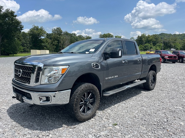 2016 Nissan Titan 4x4 Dual Cab Pickup 2016 Nissan Titan 4x4 Dual Cab Pickup