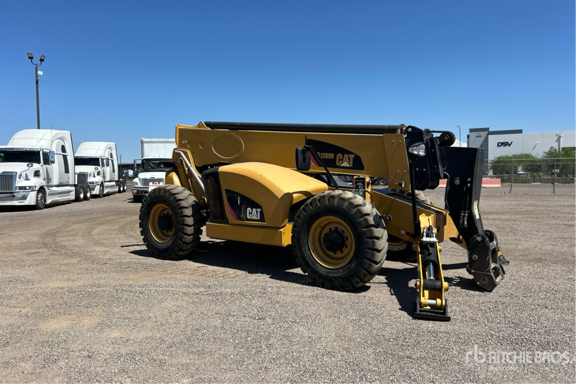 MANIPULADOR 2016 CATERPILLAR