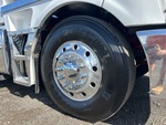 4 Underbody - Truck with 