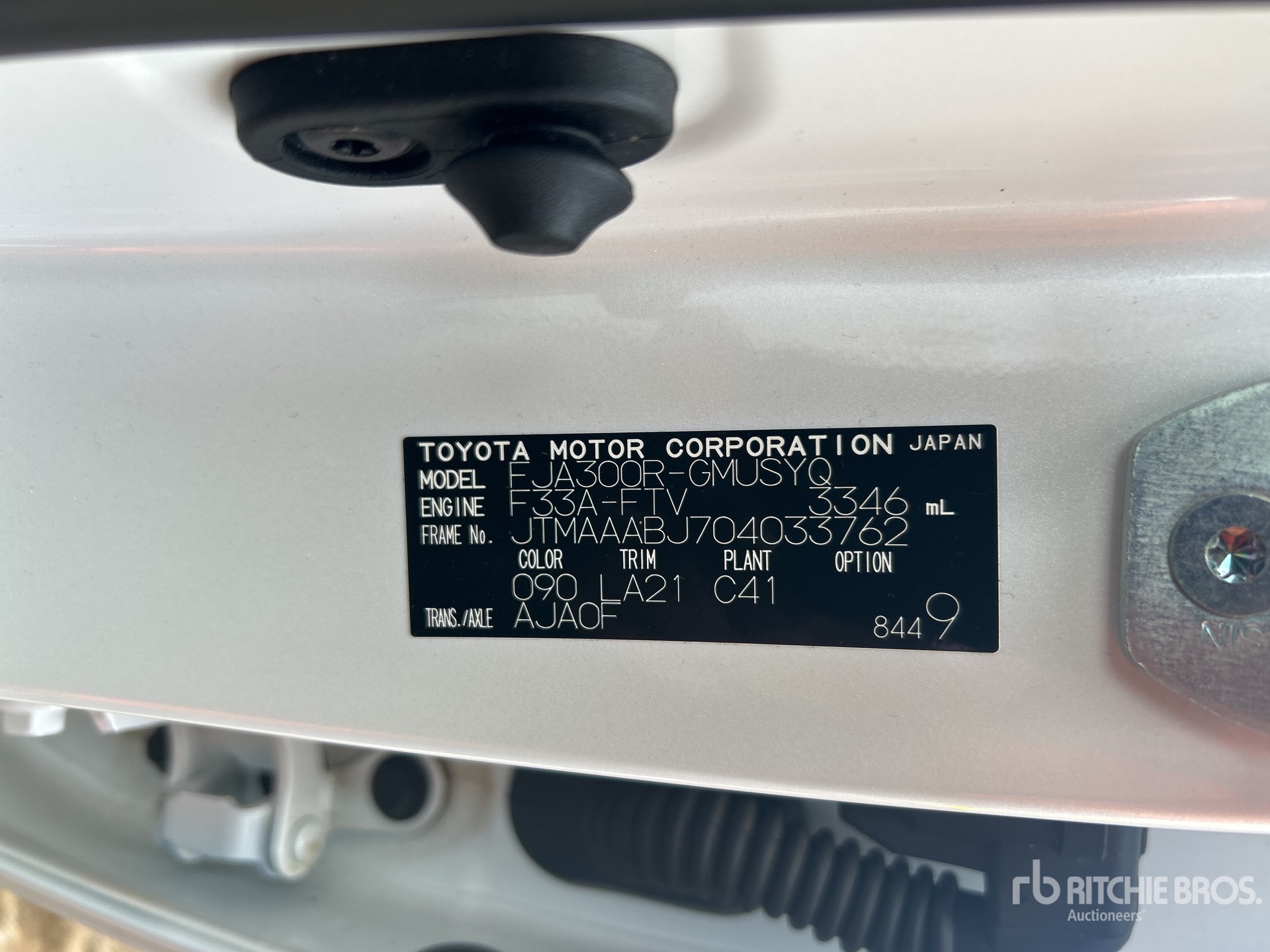 General Appearance with Serial Number / VIN