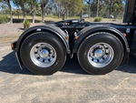 4 Underbody - Truck with 