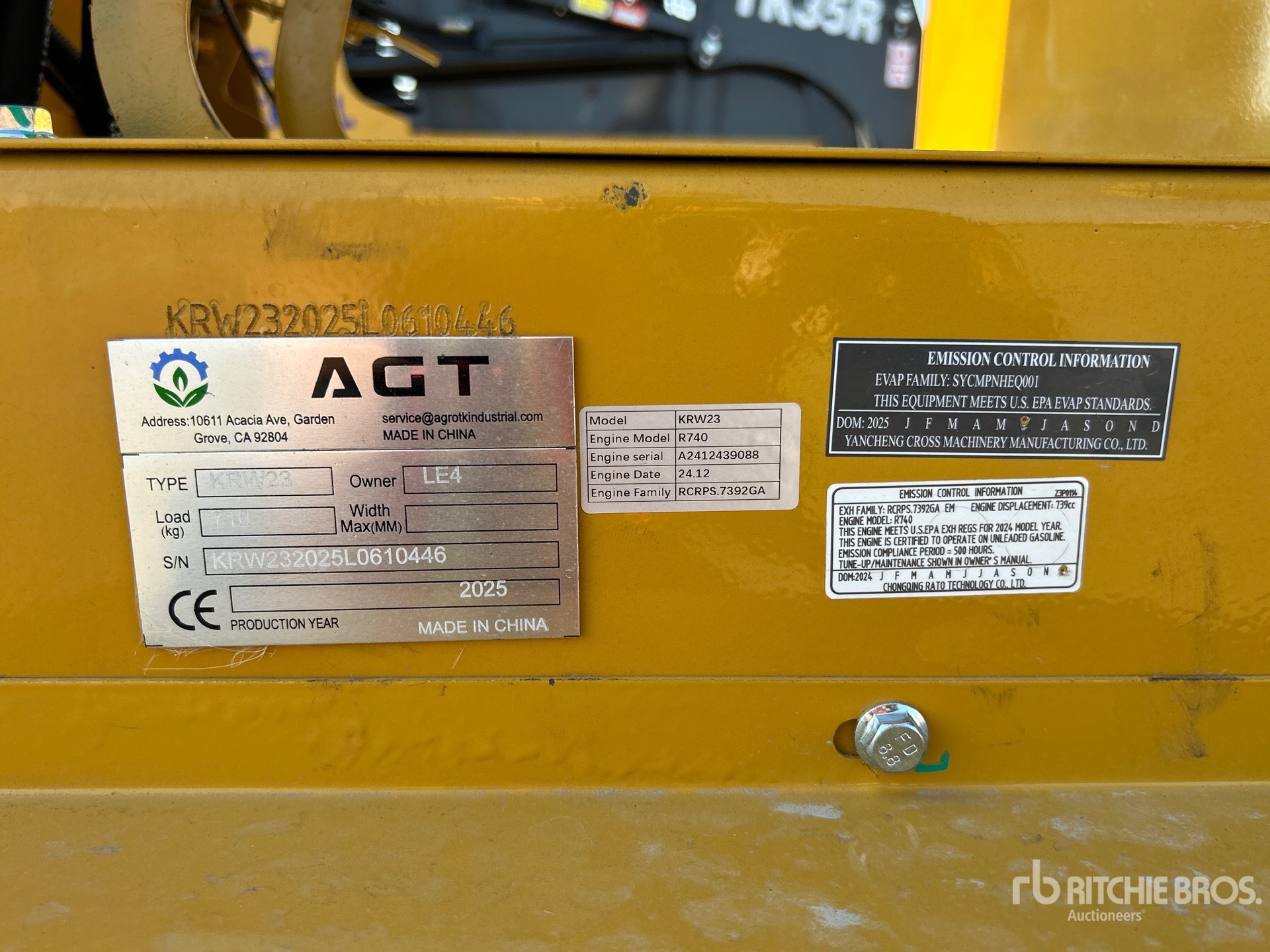 CARGADOR FRONTAL 2025 AGT KRW23