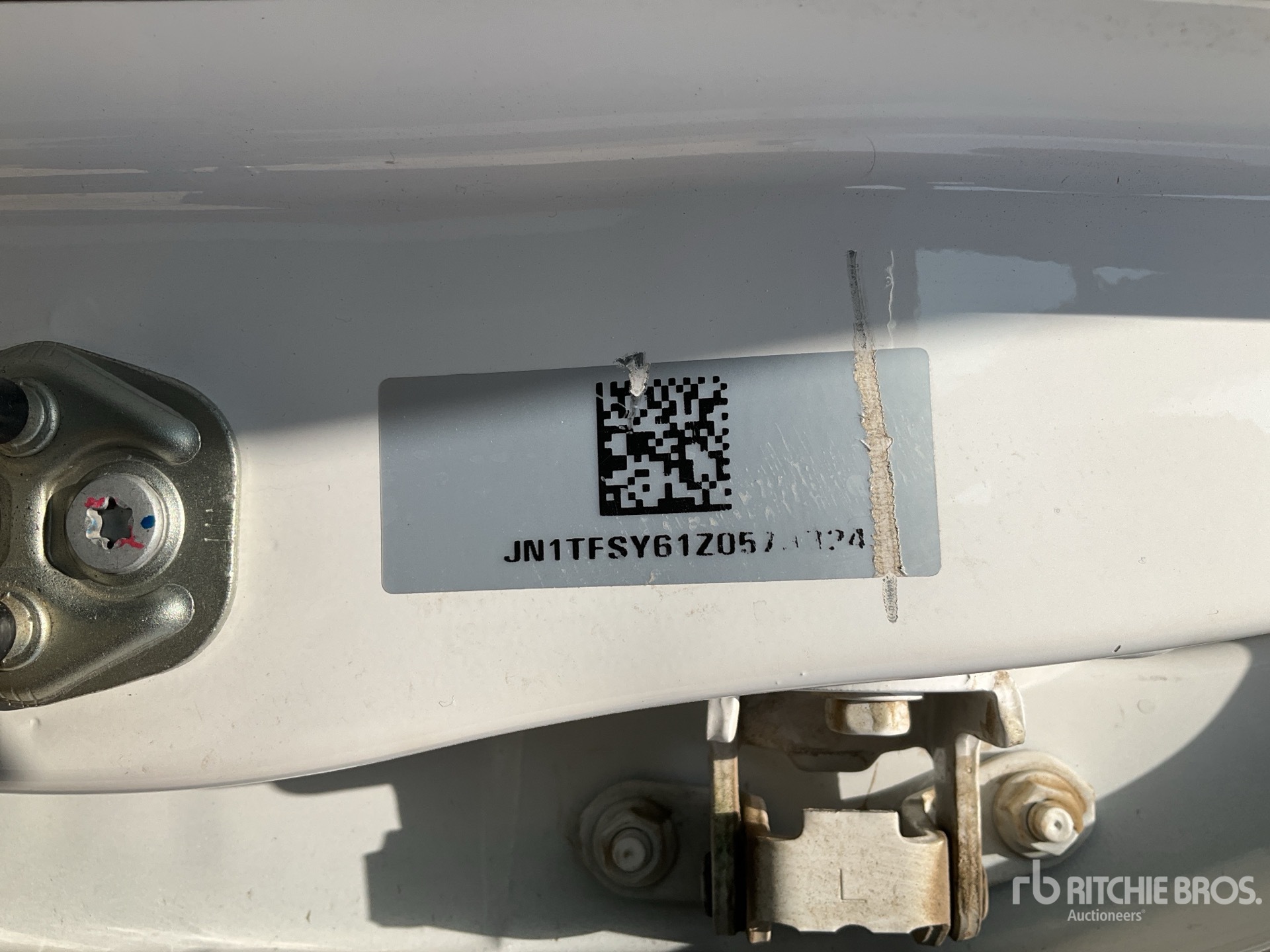 General Appearance with Numero seriale/numero d’identificazione del veicolo (VIN)