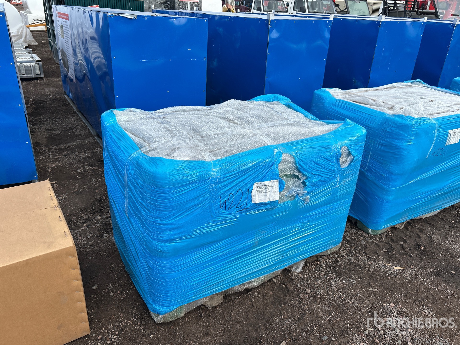 General Appearance with Featured Photo