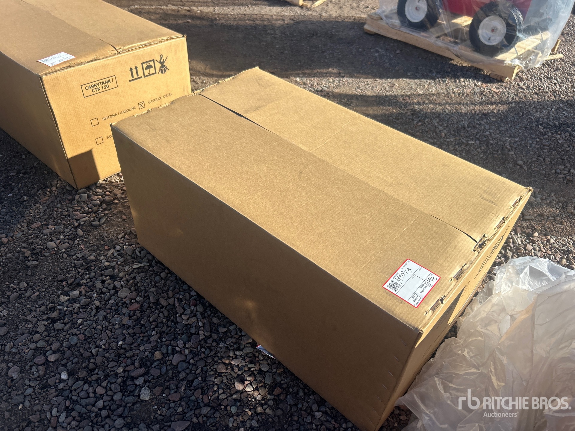 General Appearance with Bild, Ecke vorne rechts