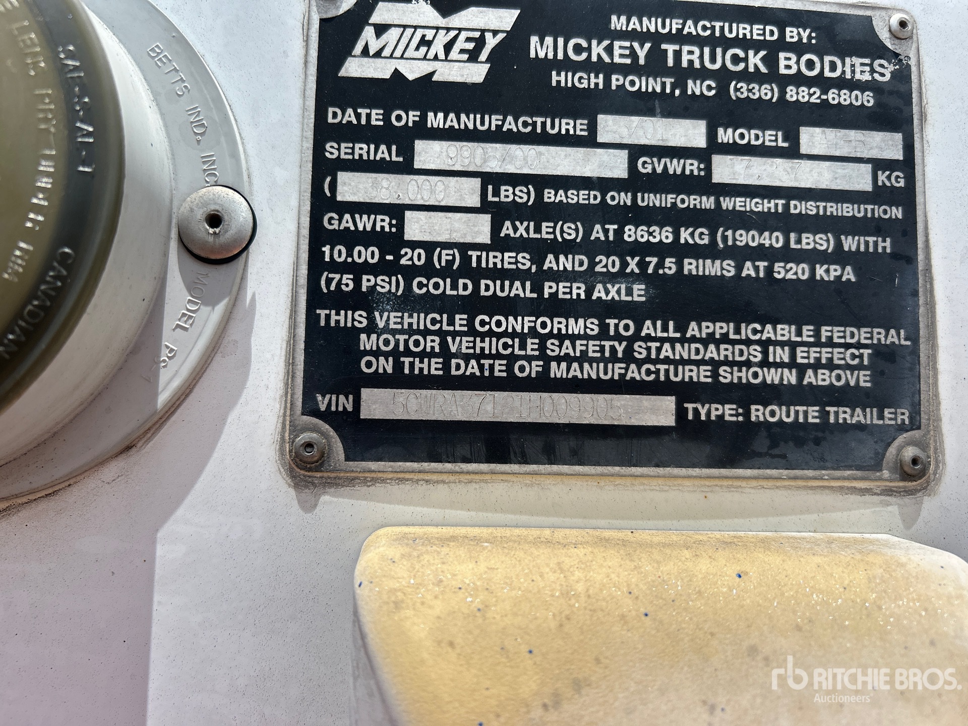 General Appearance with Serial Number / VIN