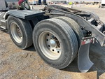 4 Underbody - Truck with 