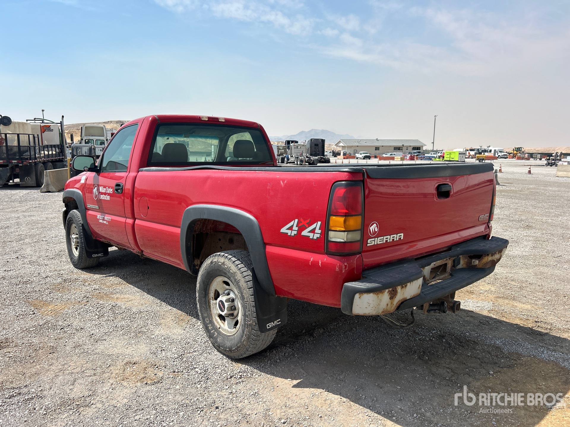 General Appearance with Picture, Left Rear Corner