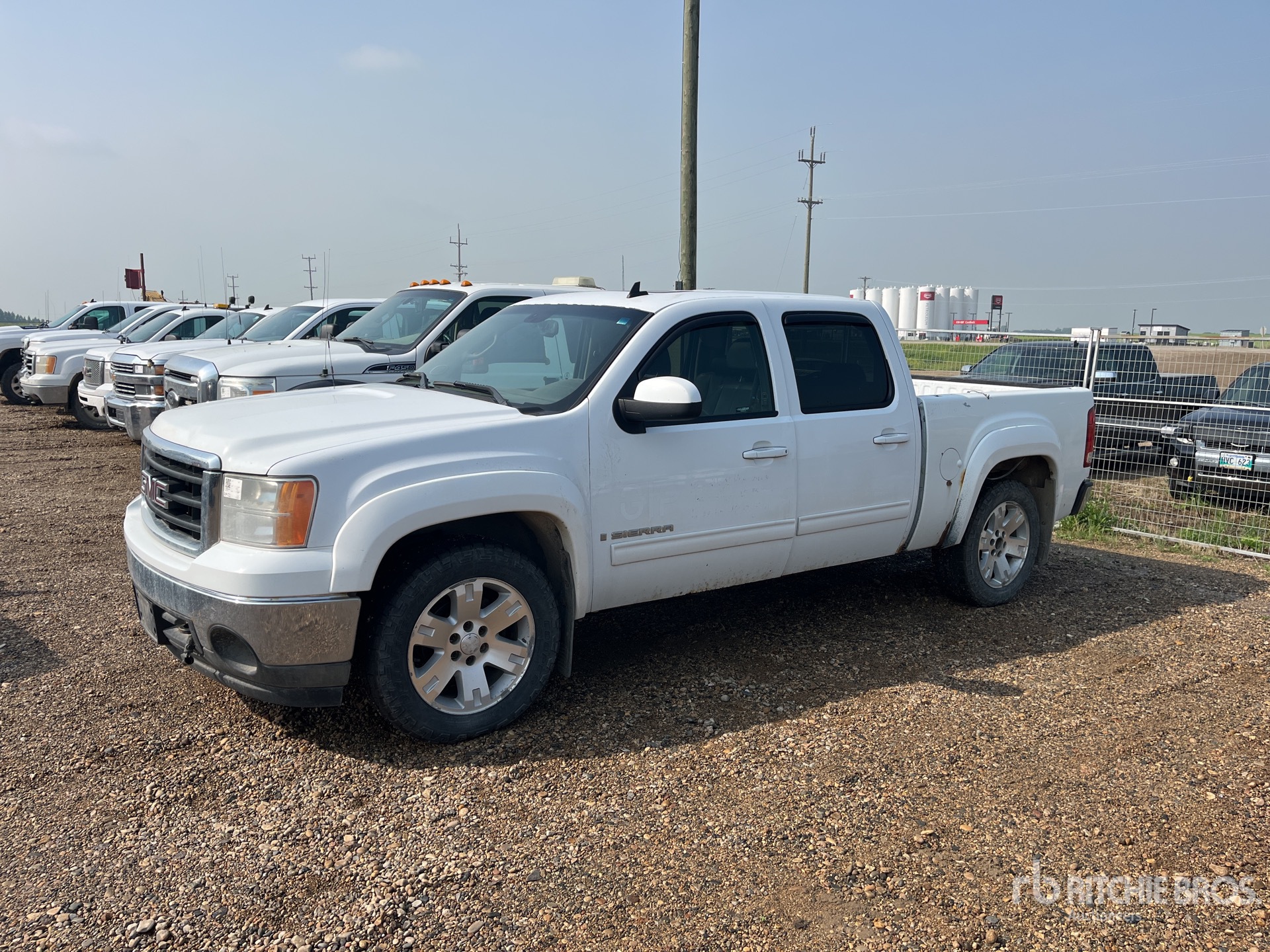 General Appearance with Featured Photo