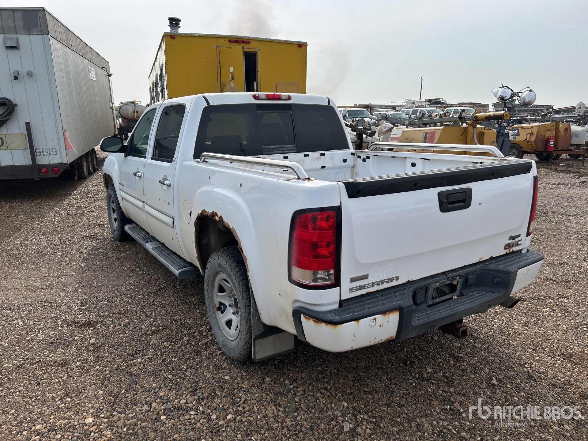 General Appearance with Picture, Left Rear Corner