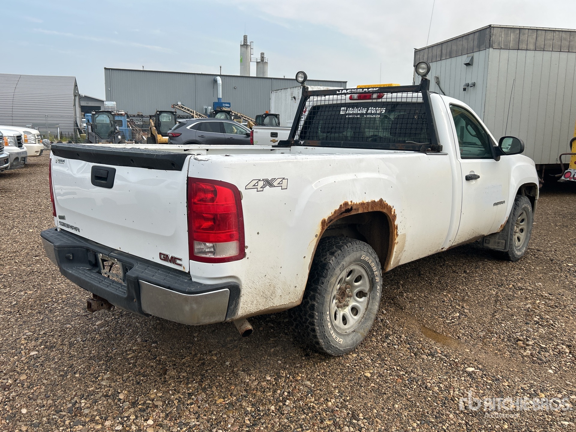 General Appearance with Picture, Right Rear Corner