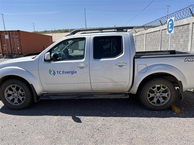 2016 Nissan Frontier PRO-4X 4x4 Pickup