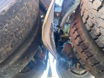 4 Underbody - Truck with 