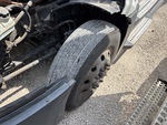 4 Underbody - Truck with 