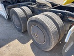 4 Underbody - Truck with 