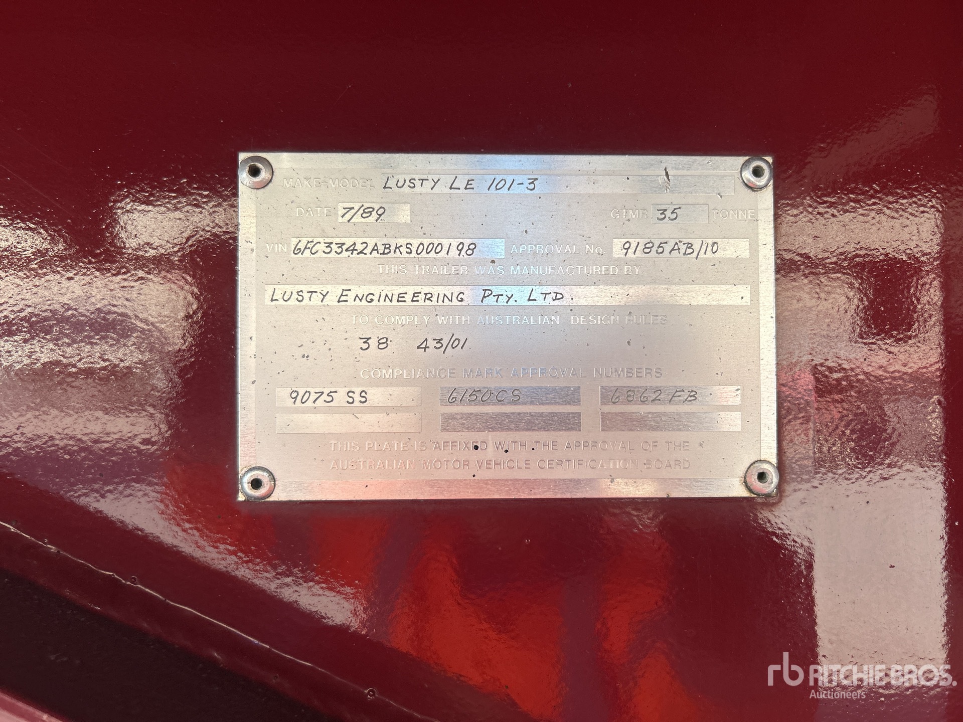 General Appearance with Serial Number / VIN