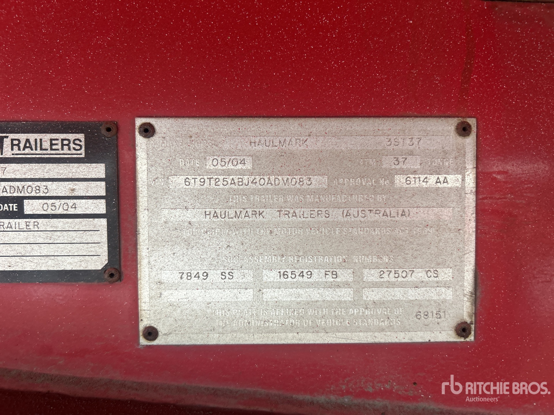 General Appearance with Serial Number / VIN