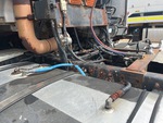 4 Underbody - Truck with 
