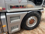 4 Underbody - Truck with 