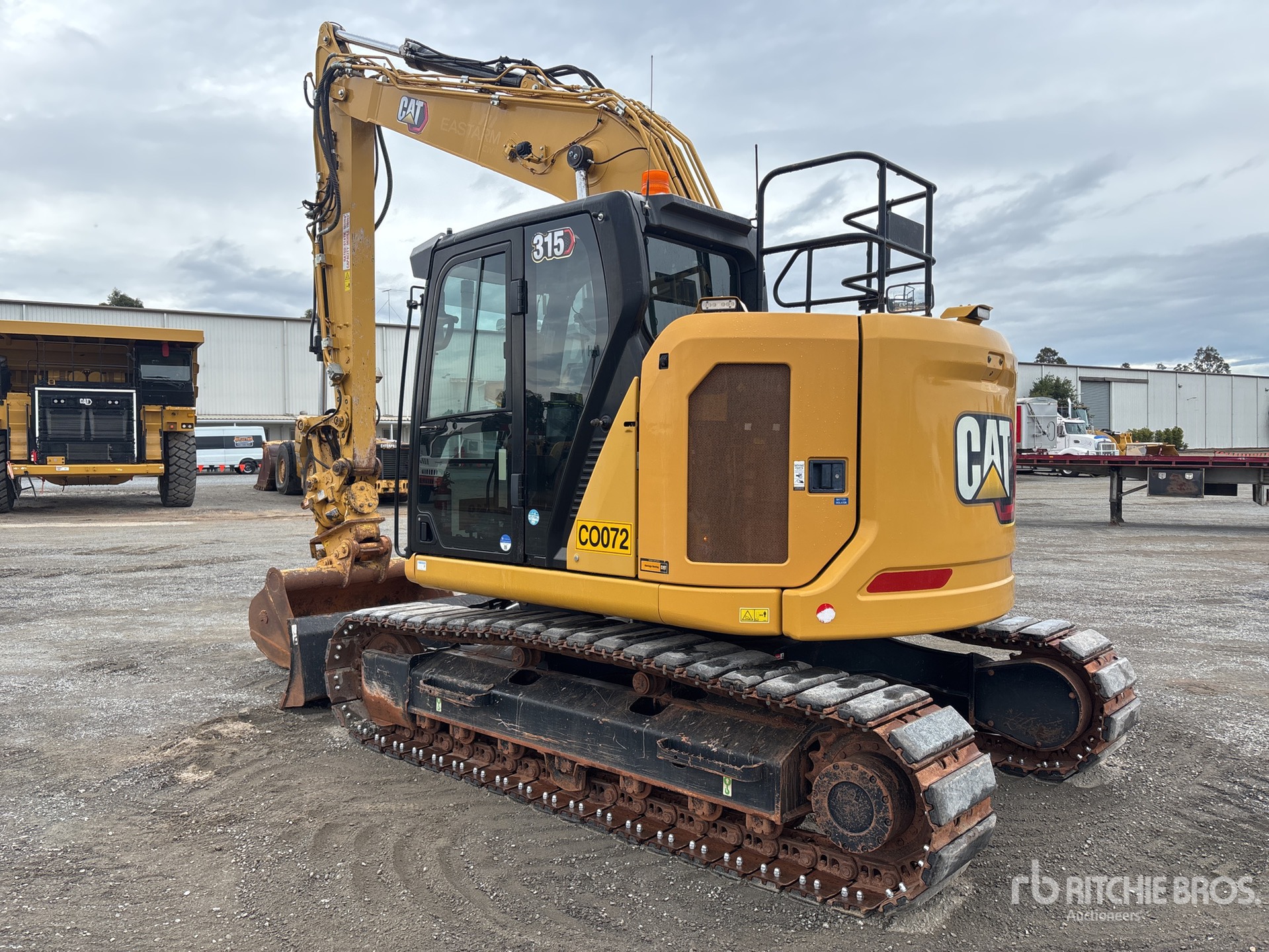 General Appearance with Picture, Left Rear Corner