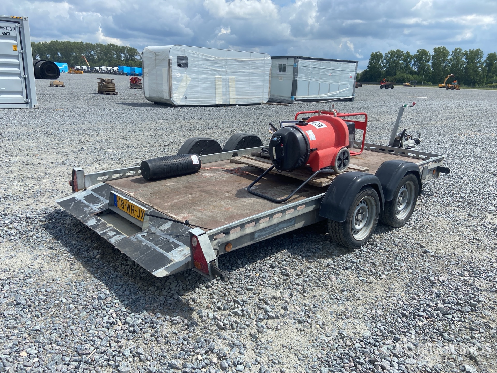 General Appearance with Picture, Right Rear Corner