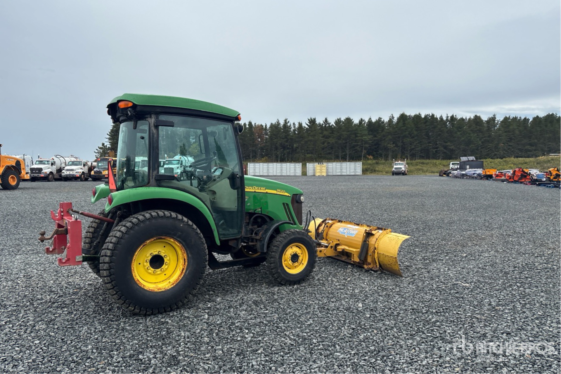 2006 John Deere 3520
