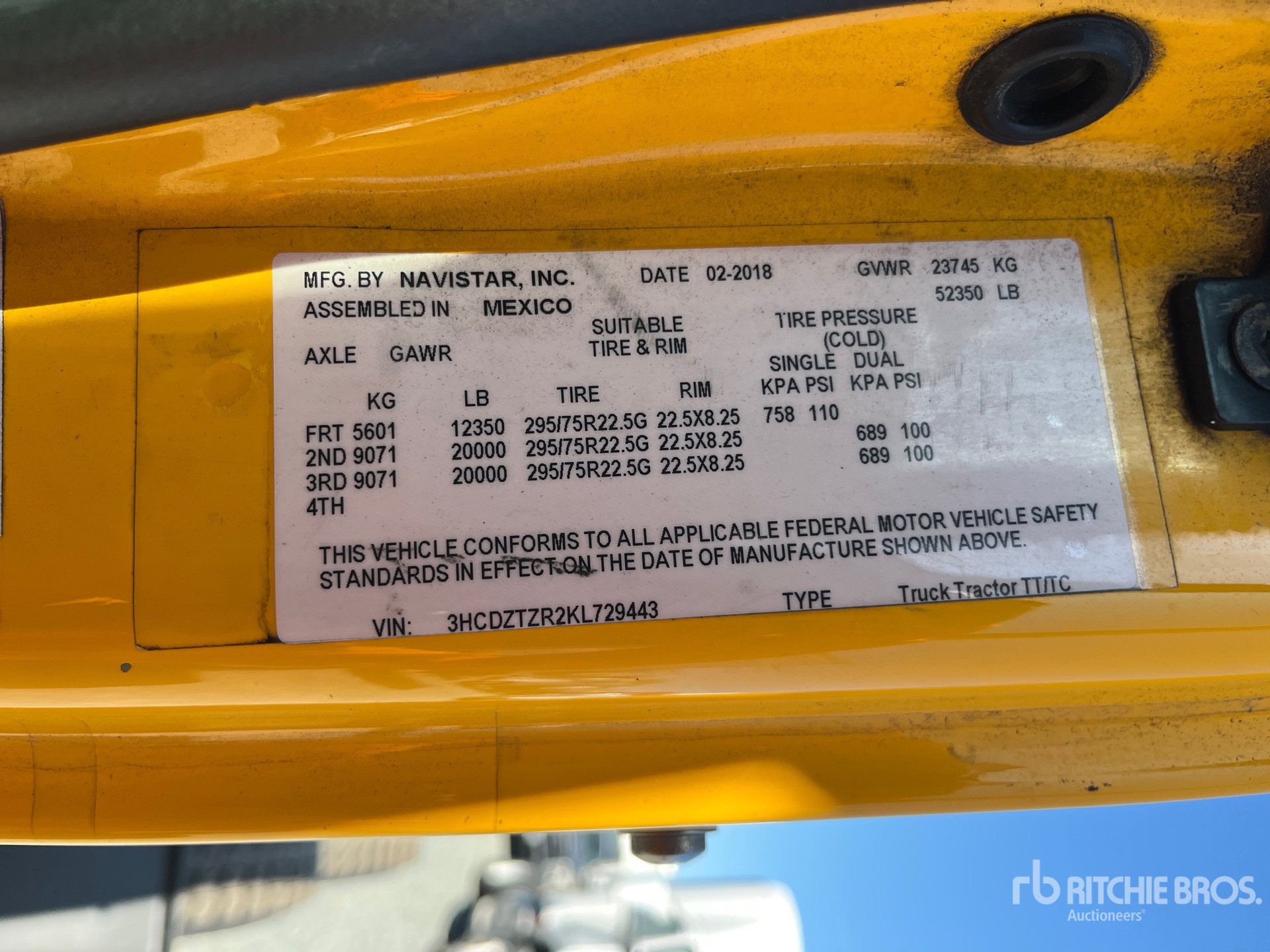 General Appearance with Serial Number / VIN