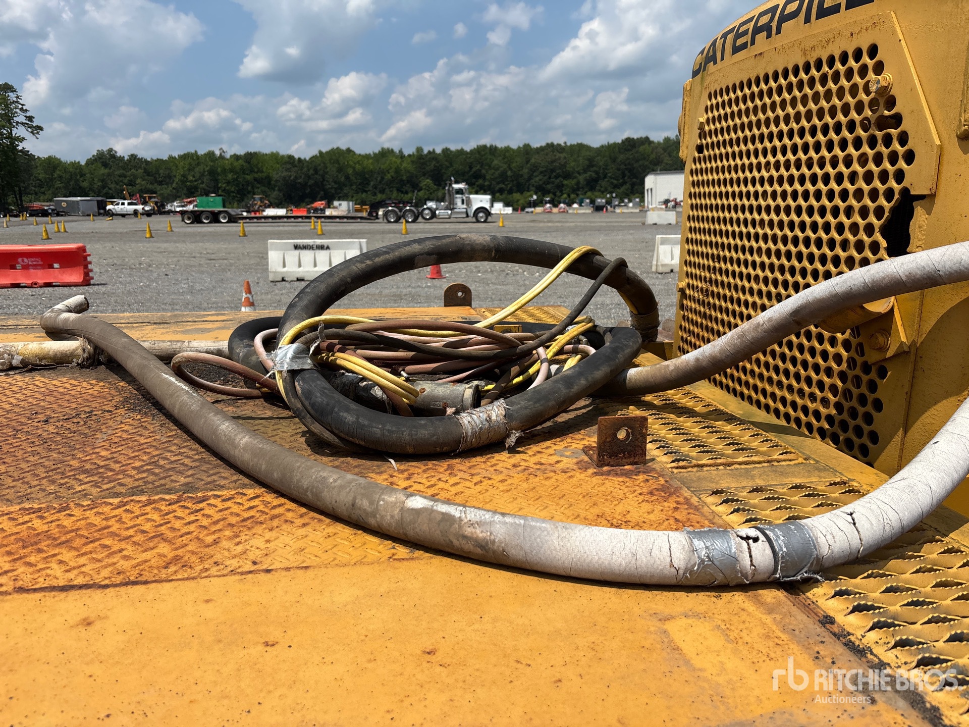 TOPADOR FRONTAL 1985 CATERPILLAR D6DLGP