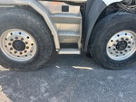 Underbody with Right Steer Tire