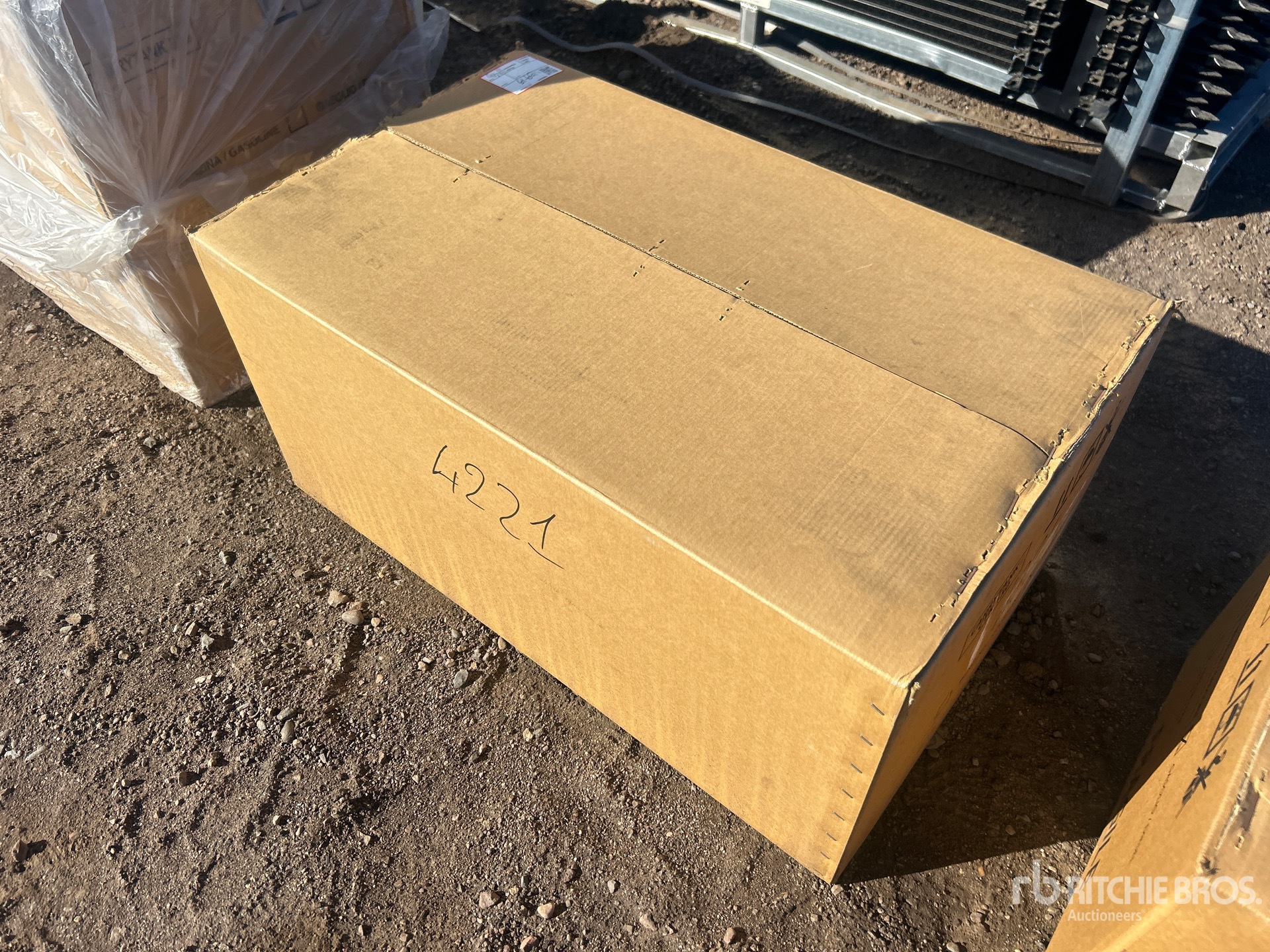 General Appearance with Bild, Ecke hinten links